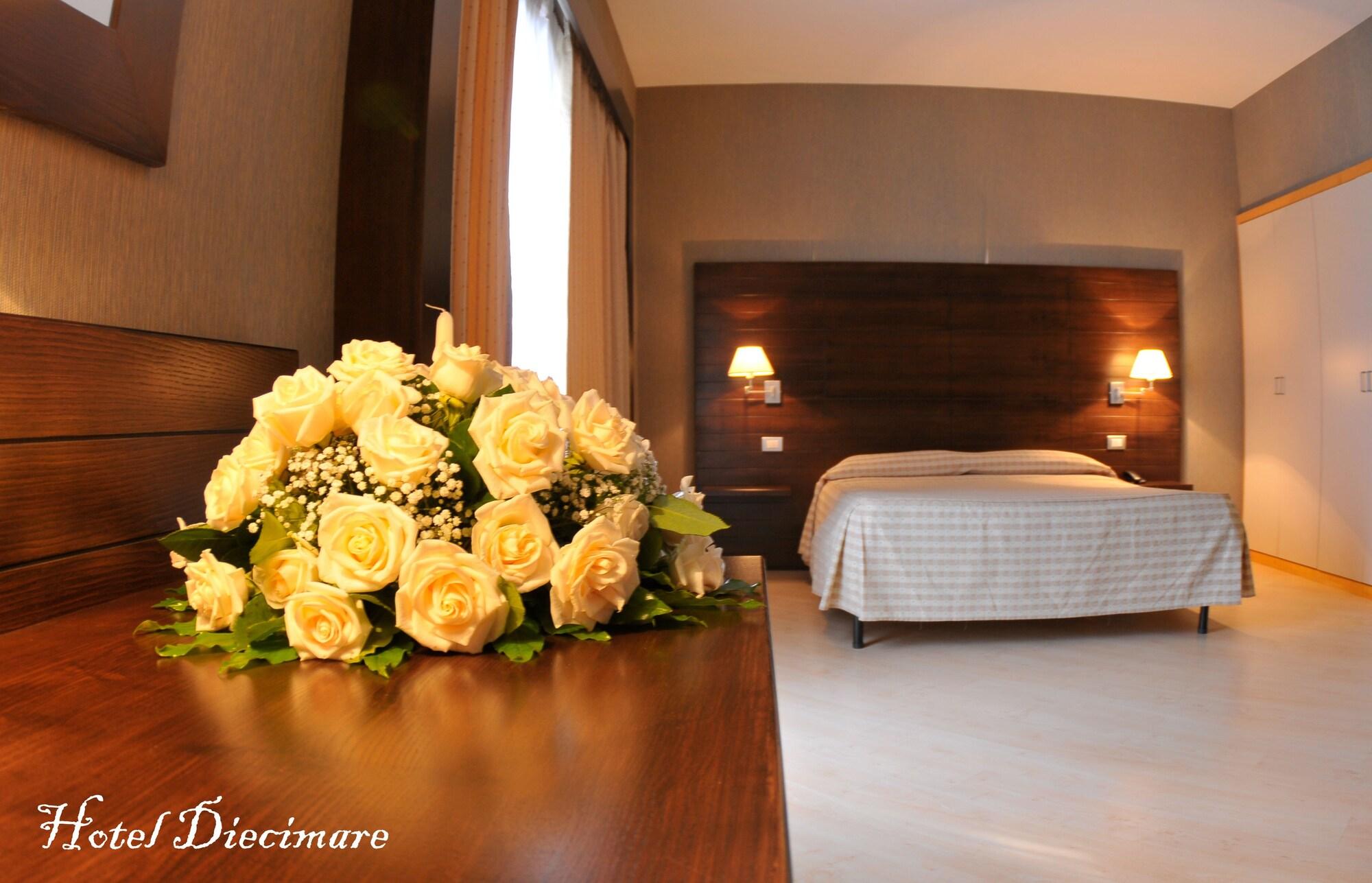 Hotel Diecimare Cava deʼ Tirreni Εξωτερικό φωτογραφία