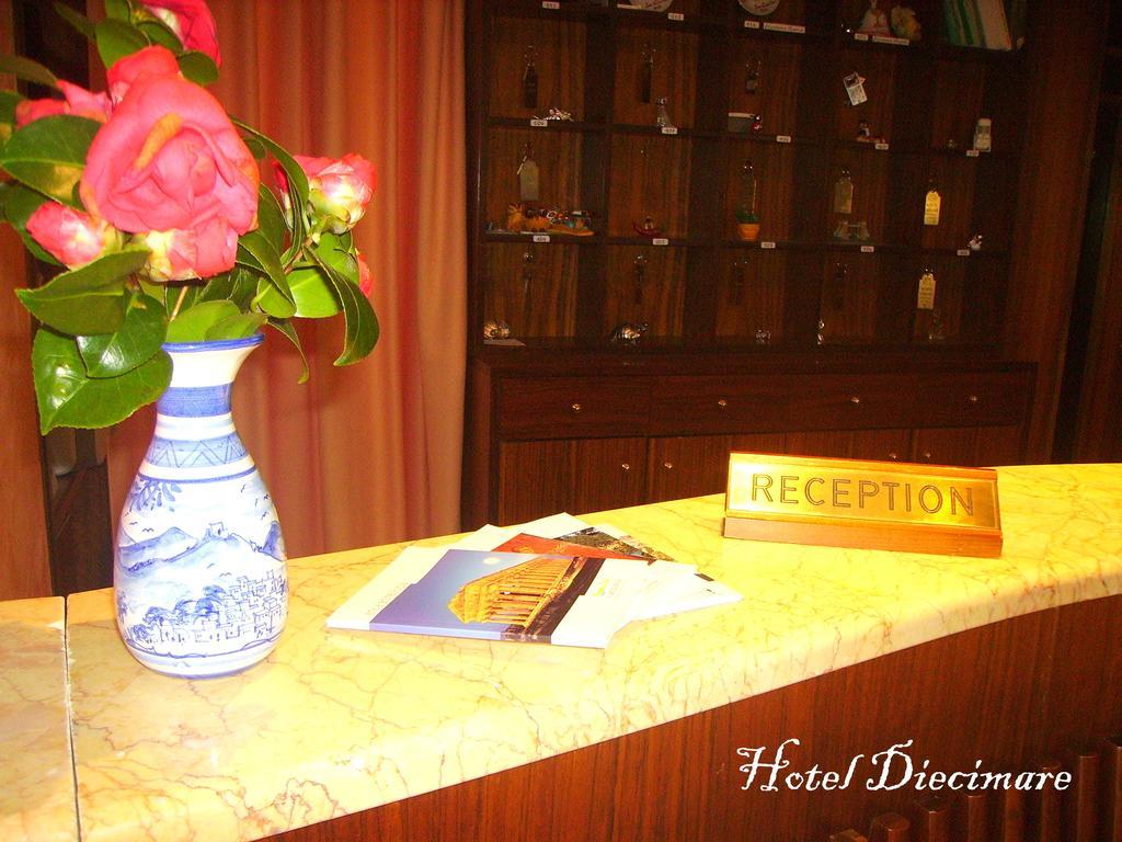 Hotel Diecimare Cava deʼ Tirreni Εξωτερικό φωτογραφία
