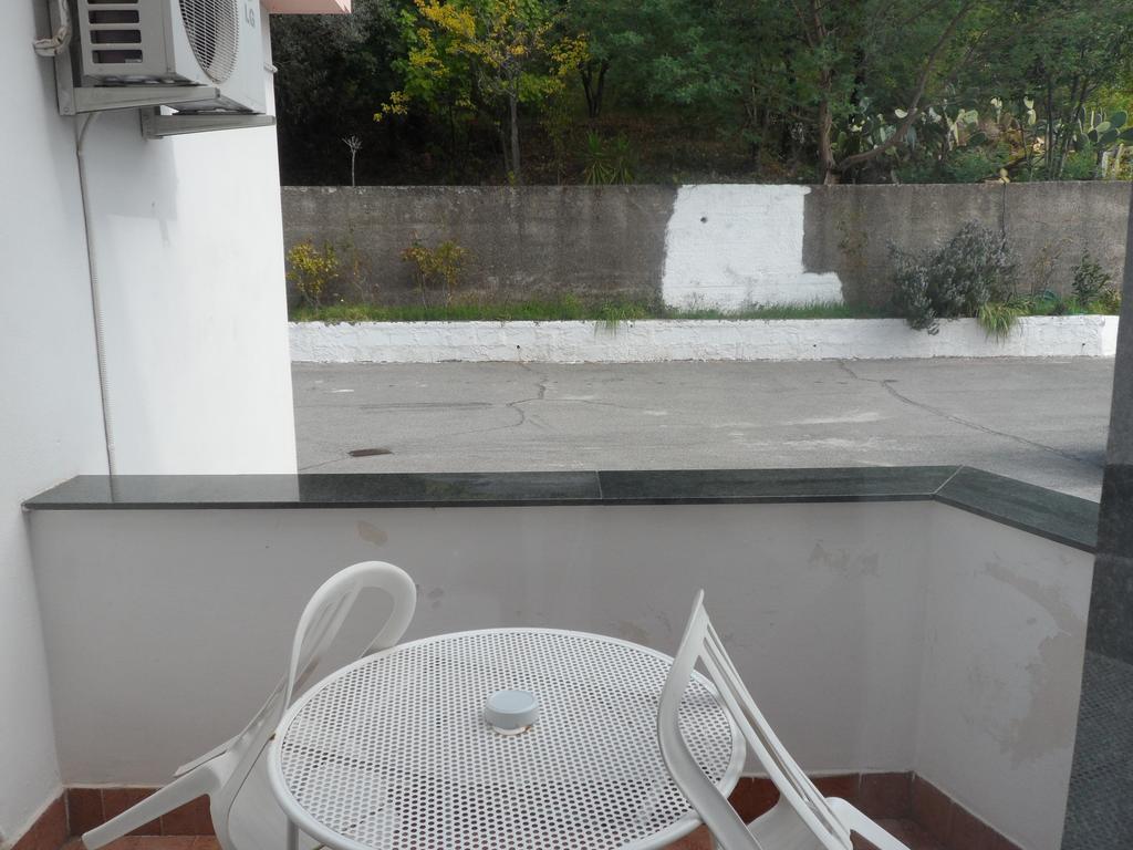 Hotel Diecimare Cava deʼ Tirreni Εξωτερικό φωτογραφία