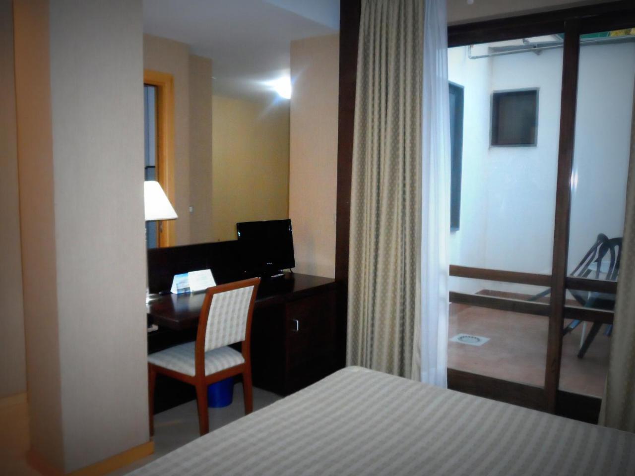 Hotel Diecimare Cava deʼ Tirreni Εξωτερικό φωτογραφία