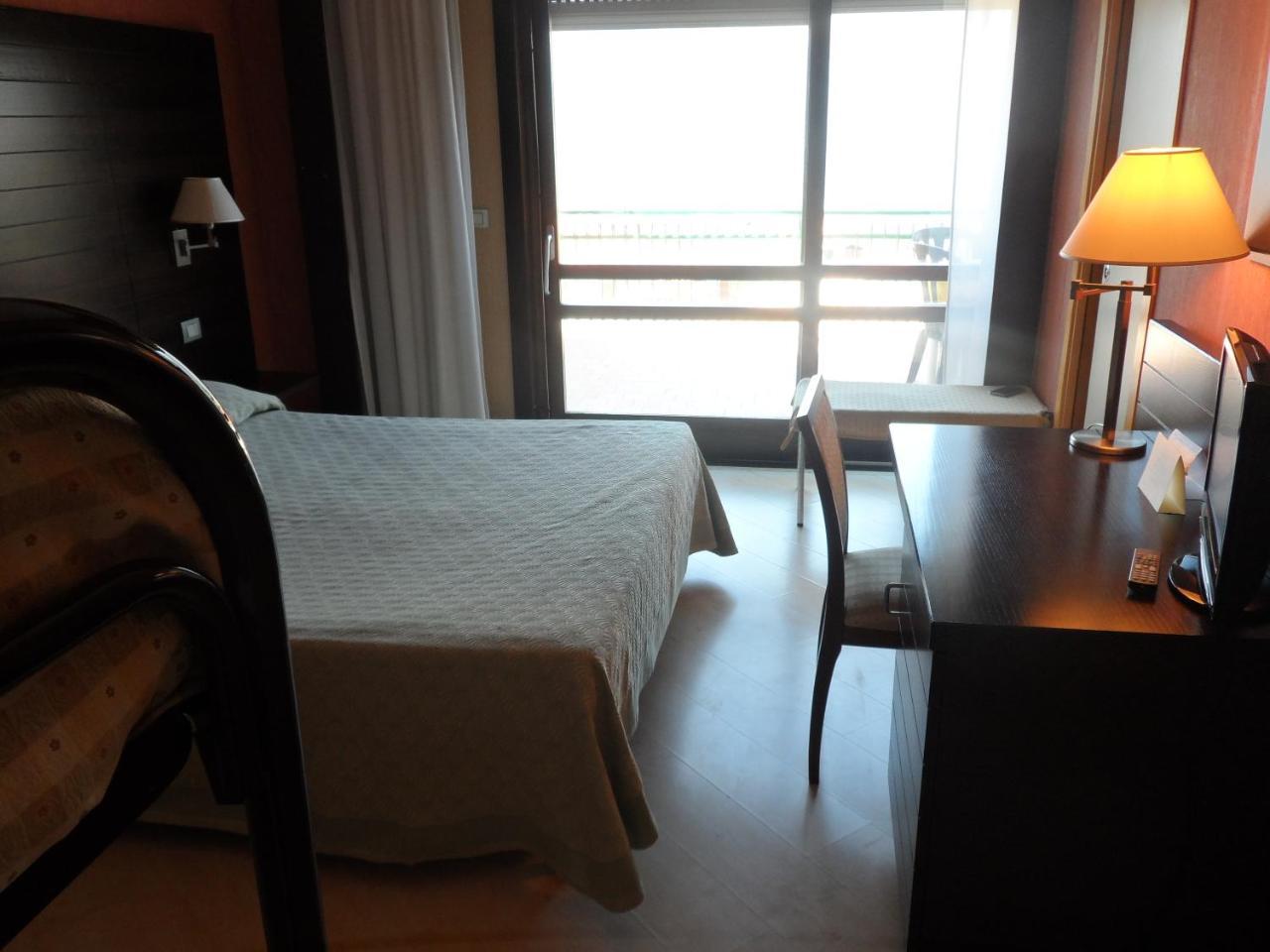 Hotel Diecimare Cava deʼ Tirreni Εξωτερικό φωτογραφία